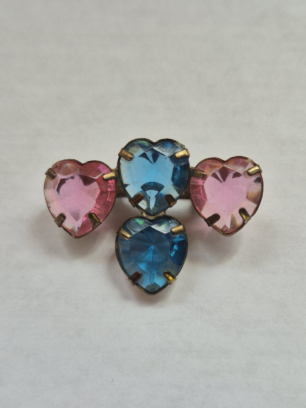 Vintage heart cluster brooch